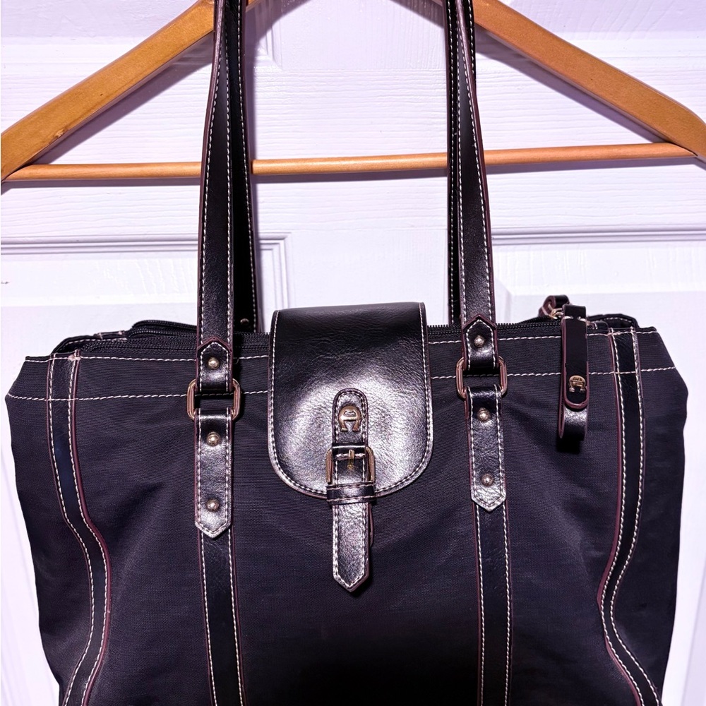 Etienne Aigner Multicolor Interior with Logo Patch